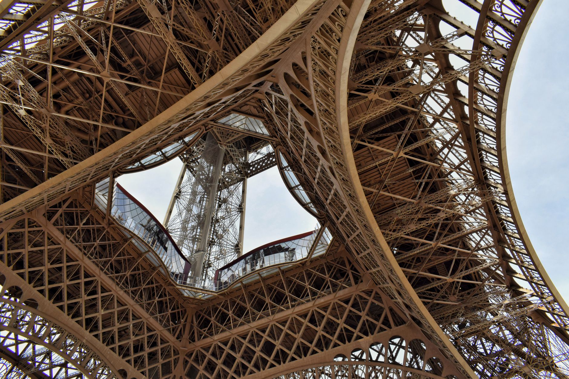 Interior Le Jules Verne
