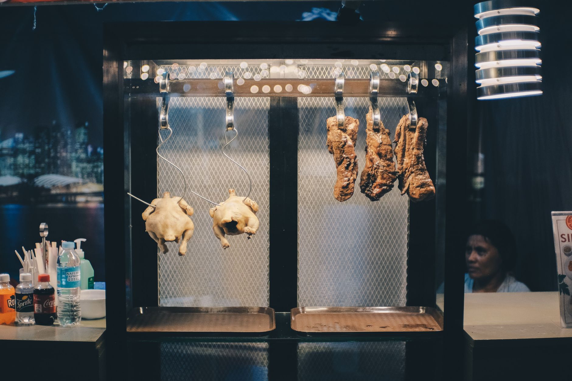 Hidangan signature Lechon Cebu