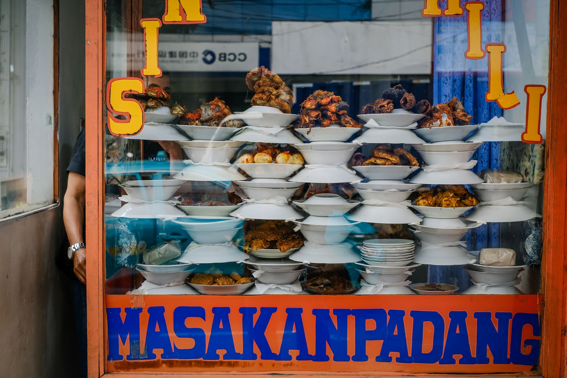 Interior Rendang Daging Sapi