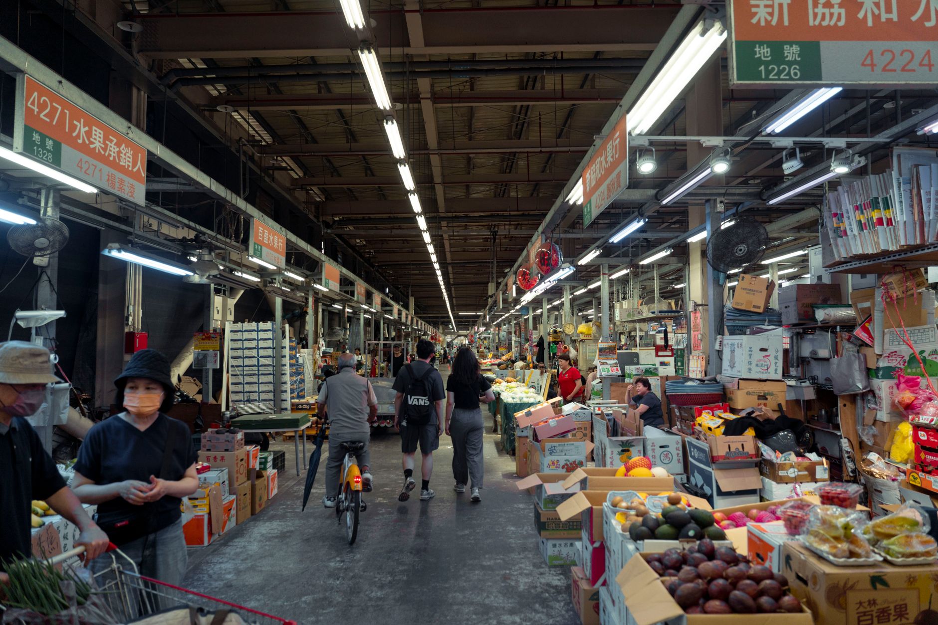 Sinpo Market interior