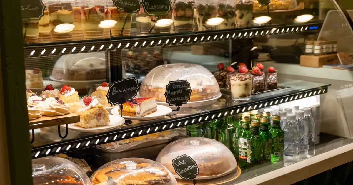 Cafe Budapest - Kuliner Eropa